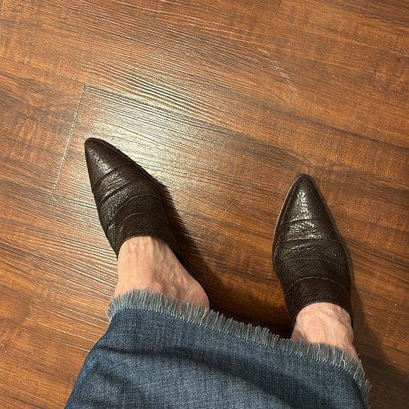 Hand-made woven leather mules: By Salpy. Made in USA Original price $365. - Picture 9 of 10